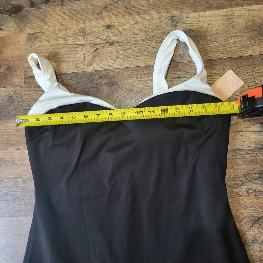 Color Clash Black and White Shapewear Dress - Picture 10 of 14